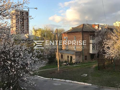 квартира по адресу Костанайская ул., 8/1