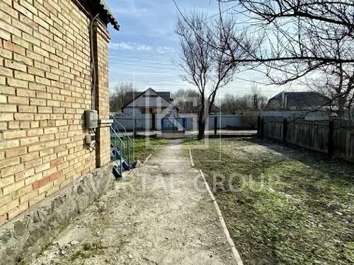 будинок за адресою Набережна, 3