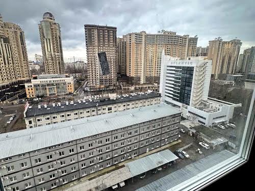 квартира за адресою Сонячна вул., 1б