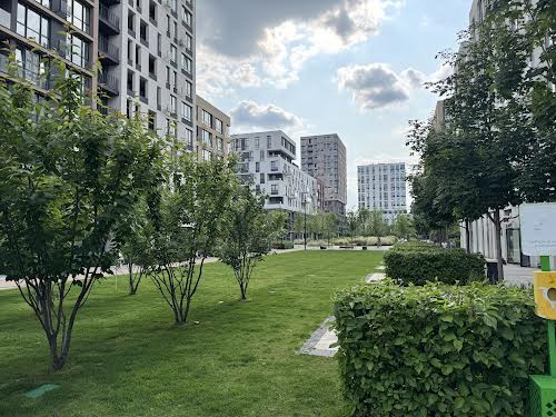 квартира за адресою Салютна вул., 2