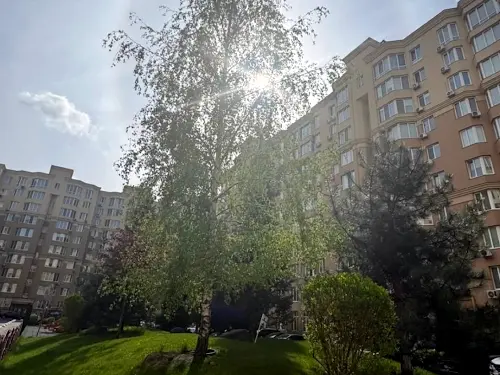 квартира по адресу Леси Украинки ул., 19