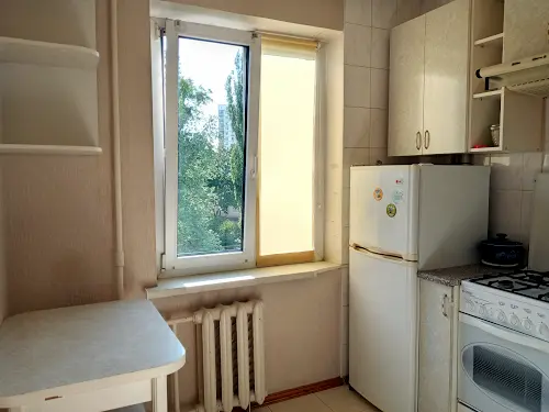 квартира за адресою Дарницький бульв., 7