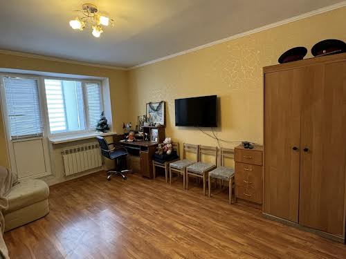 квартира за адресою Корольова вул., 11