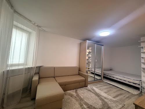 квартира за адресою Миру вул., 40