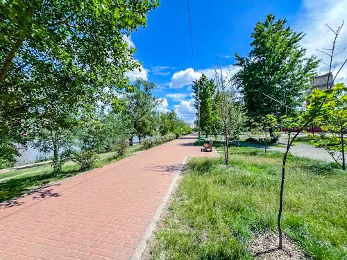 квартира за адресою Драгоманова вул., 1