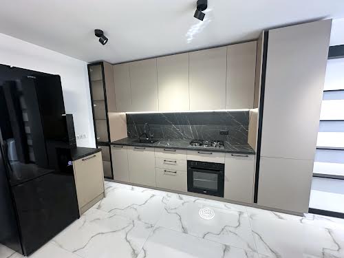 квартира по адресу Степана Бандеры ул., 79