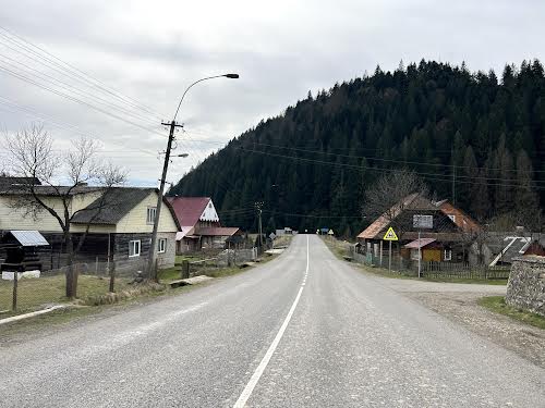 ділянка за адресою с. Майдан, Верховинська, 7