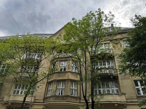 квартира по адресу Новаковского ул., 8