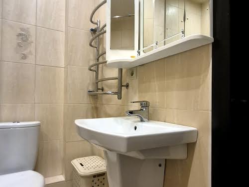 квартира за адресою Г Крут, 42