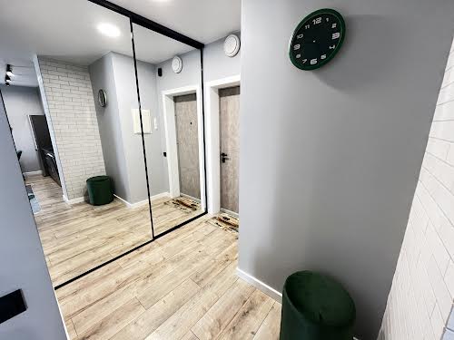 квартира за адресою Менделєєва вул., 19