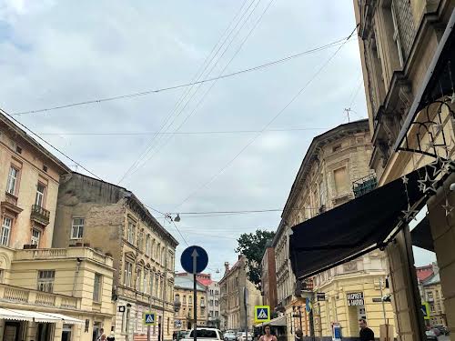 квартира за адресою Пекарська вул., 24