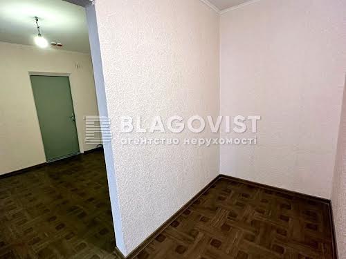 квартира за адресою Ревуцького вул., 54