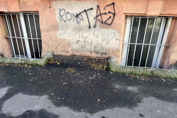1836377005674463