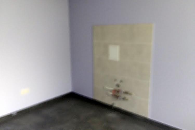 1835828002371692