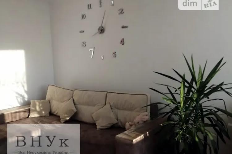 1837007631756747