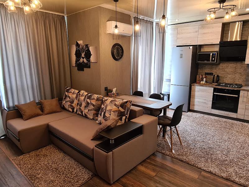 Снять квартиру в великих луках на длительный срок от собственника с мебелью недорого
